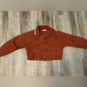 SO cropped sweater